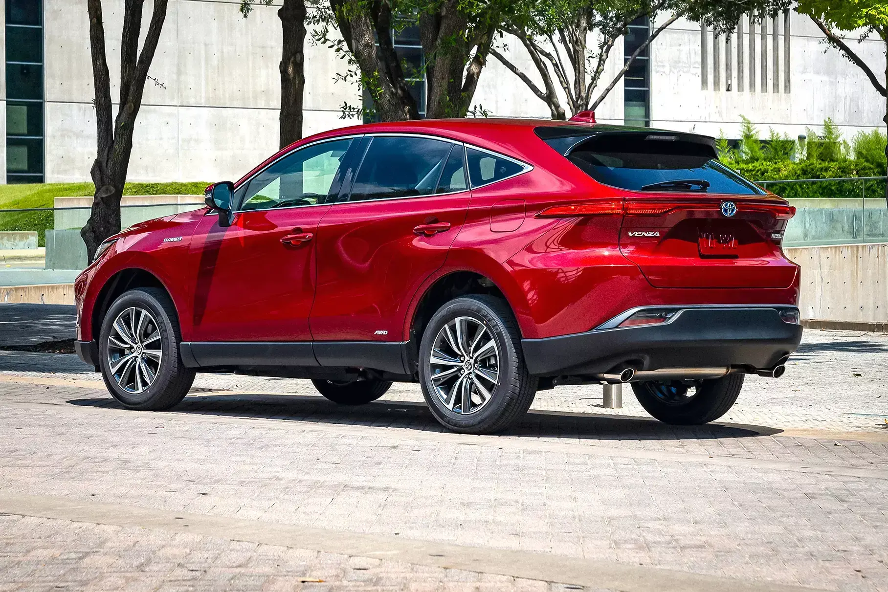 Hyundai and Toyota registered trademarks for selling cars in the Russian Federation