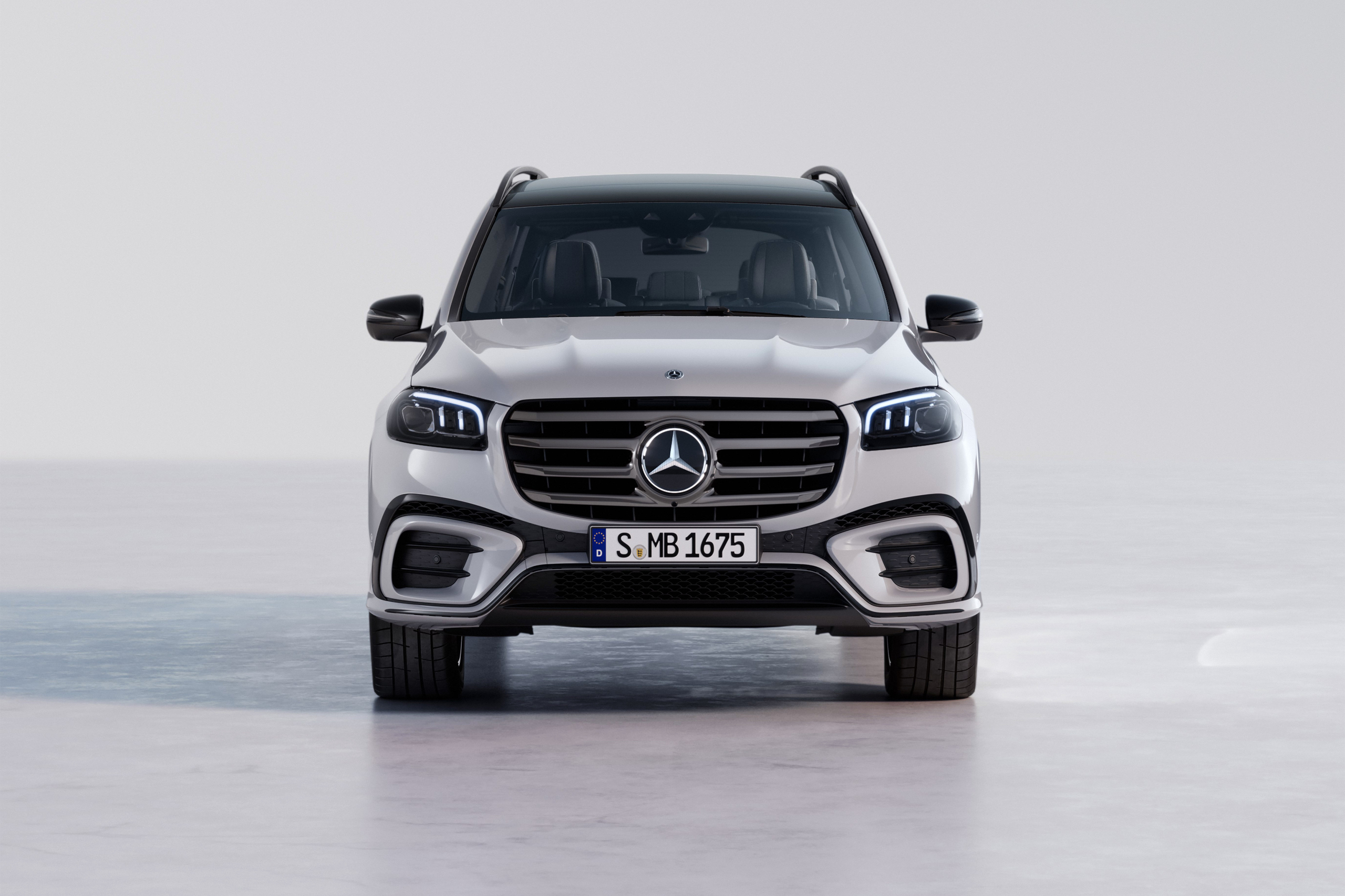 Motor named 10 important changes in the updated Mercedes-Benz GLS