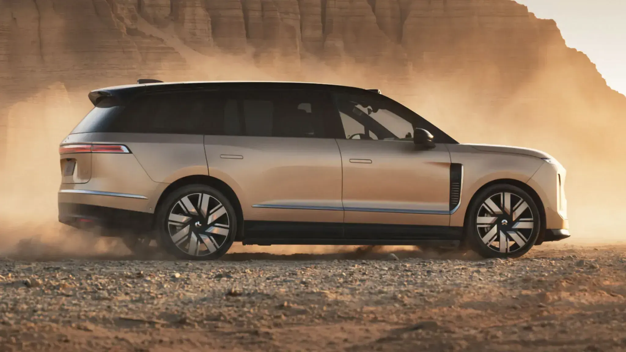 Automotive company Nio has created an SUV with 697 hp. for 4 million rubles