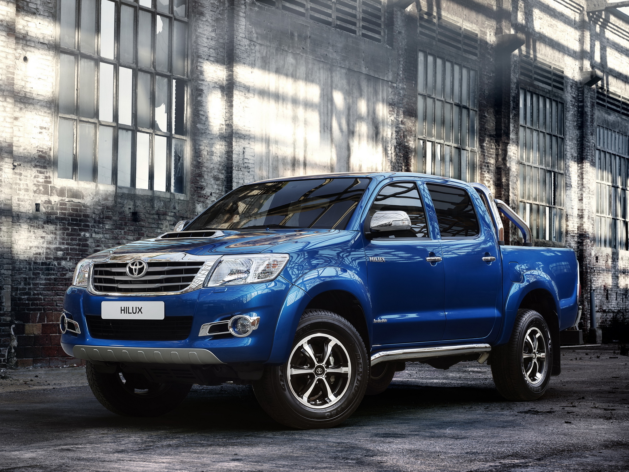 Autostat named three used pickup trucks that Russians buy