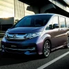 “Behind the wheel” listed 7 disadvantages of the right-hand drive Honda Stepwgn van