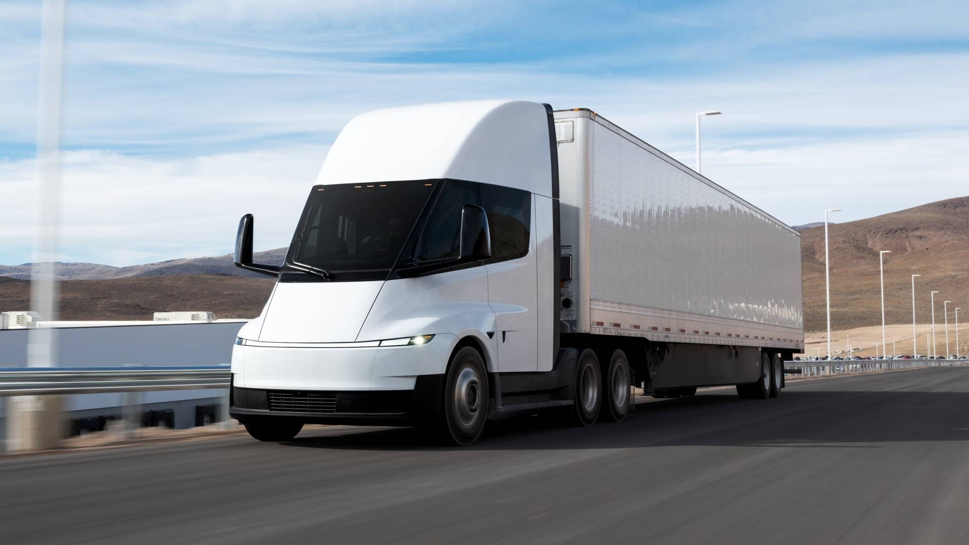 Tesla has launched mass production of the Semi electric tractor