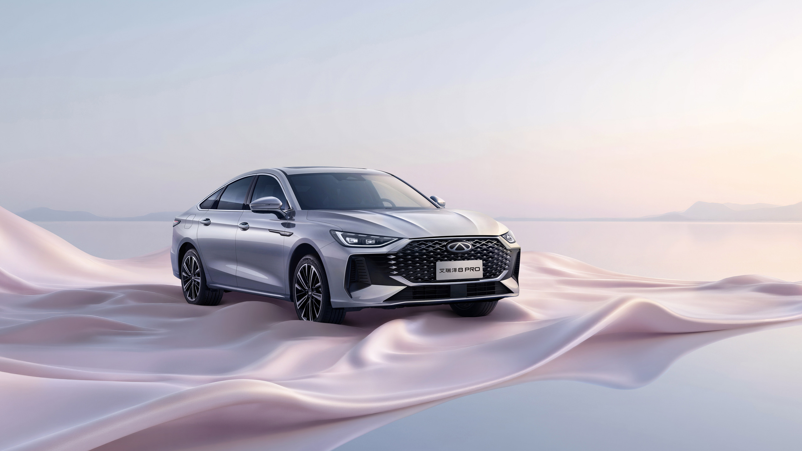 The new generation Chery Arrizo 8 sedan will appear in Russia