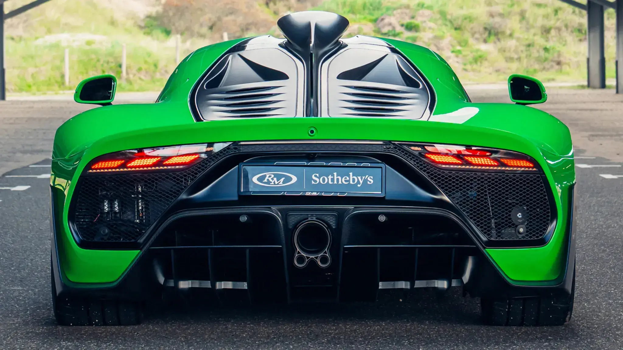 Servicing a hypercar with a Formula 1 engine costs 3.2 million rubles