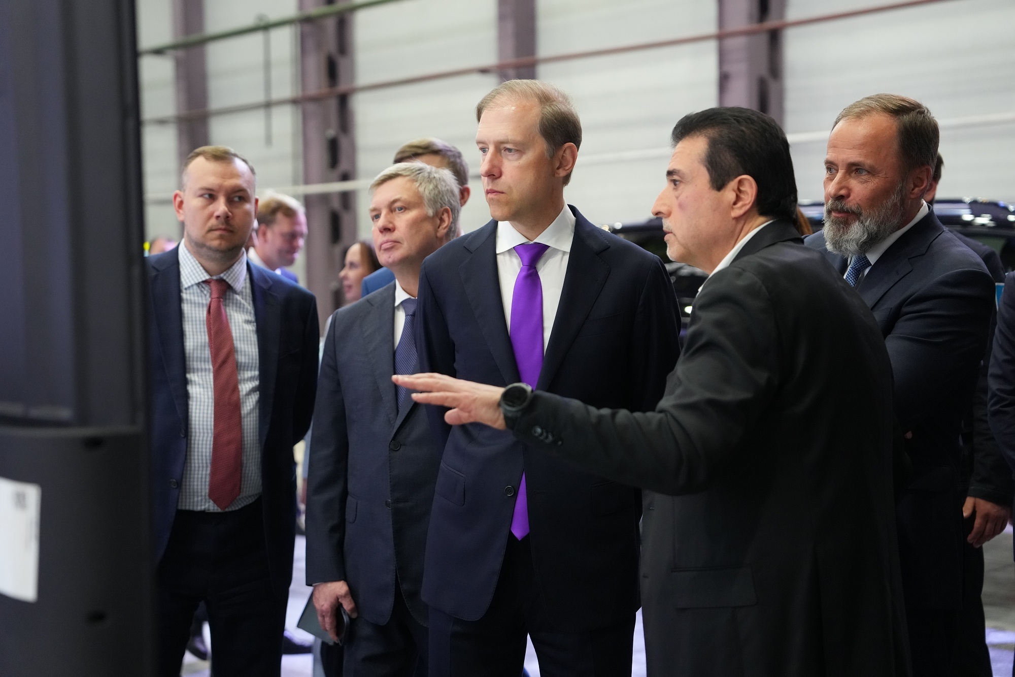 Sollers published details about the ST9 frame SUV produced by UAZ