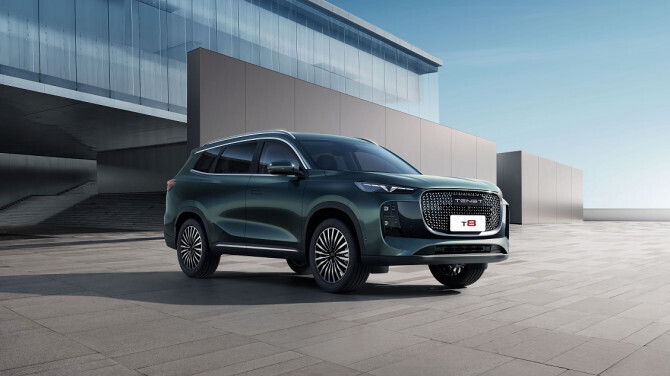 Tenet T8 will receive an available 5-seater version with front-wheel drive