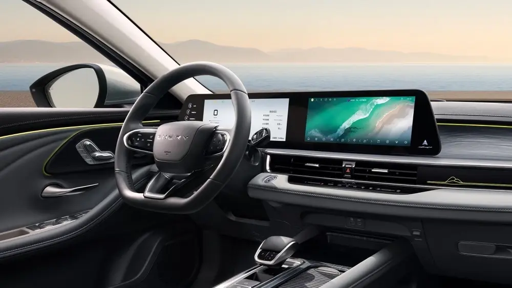 The large Chery Arrizo 8 sedan will be offered in Kazakhstan at the price of a “state employee”