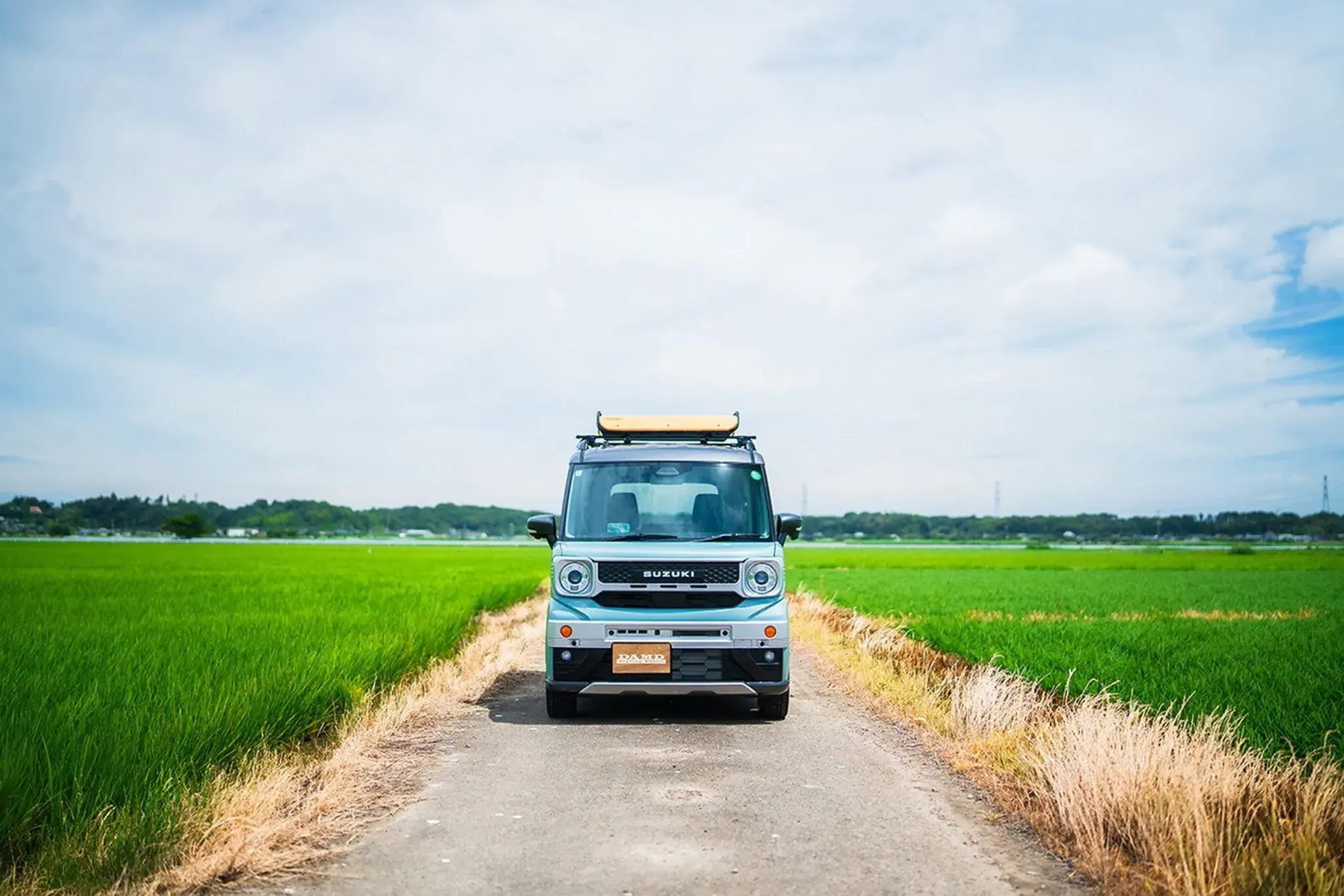 Tuners from Damd have made a retro-style SUV out of the Suzuki Spacia Gear kei car