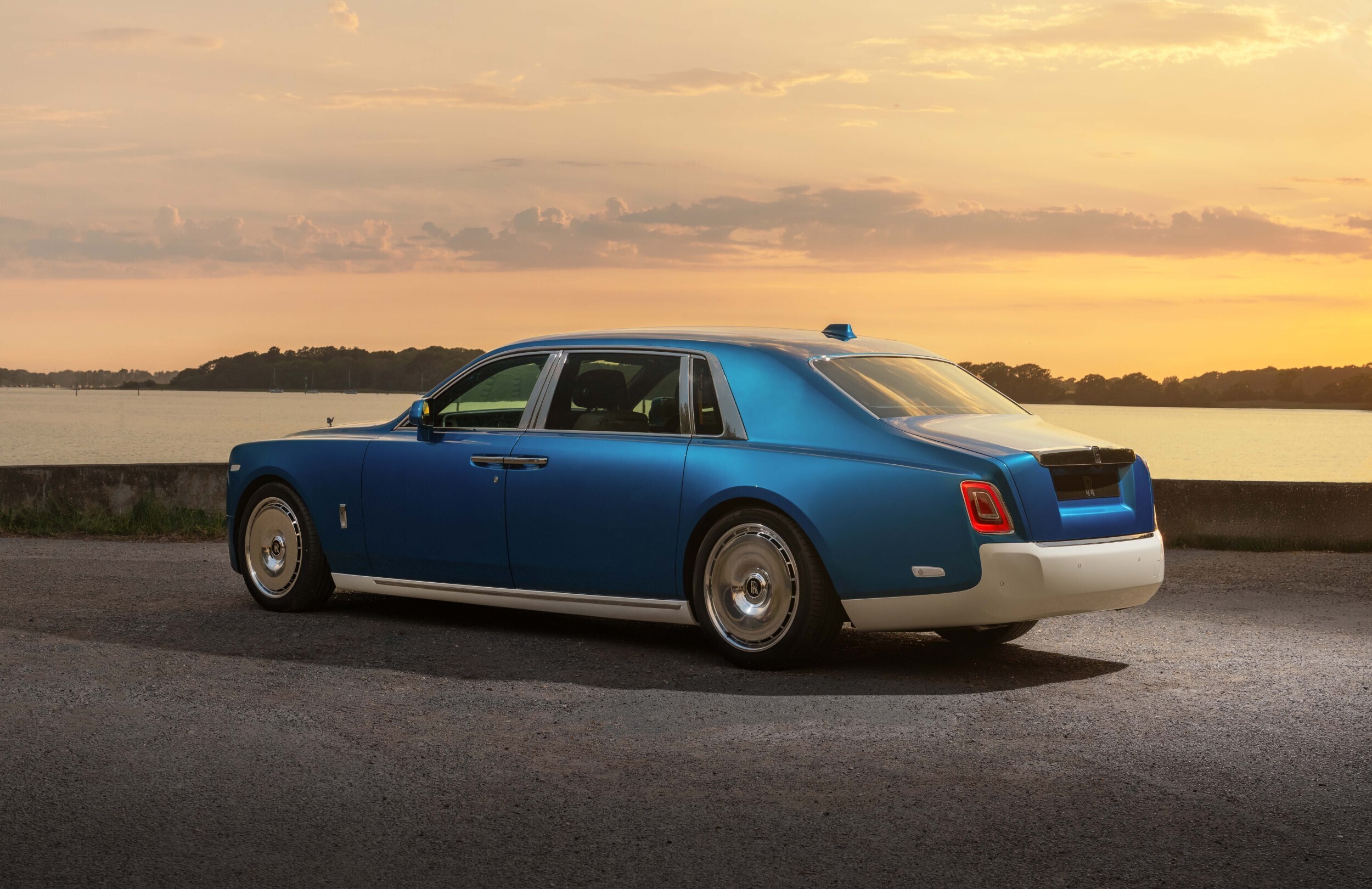 The new Rolls-Royce Phantom Regatta was criticized by the Russians